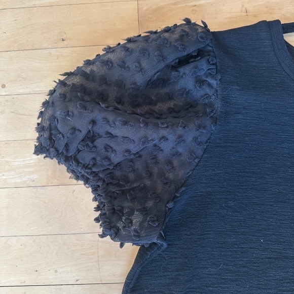 Anthropology Maeve black sheer puff sleeve top, MP,  GL1012 - Picture 5 of 6